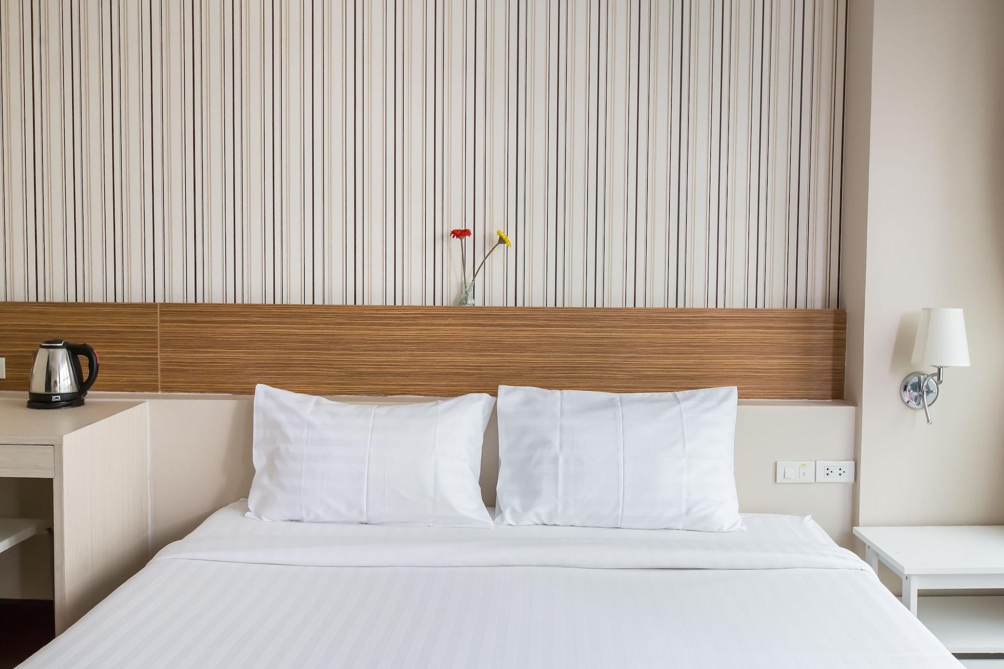 Snooze Hotel Thonglor Bangkok Ngoại thất bức ảnh