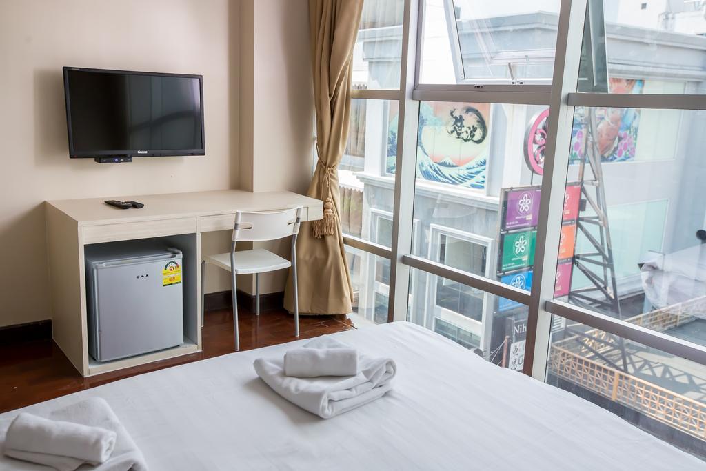 Snooze Hotel Thonglor Bangkok Ngoại thất bức ảnh