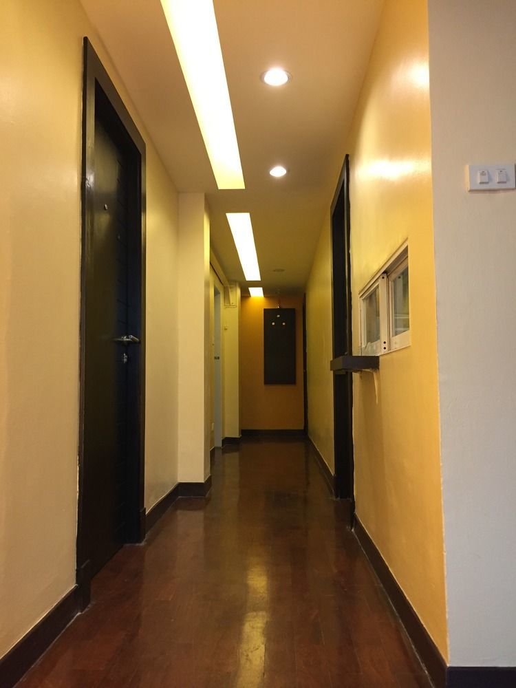 Snooze Hotel Thonglor Bangkok Ngoại thất bức ảnh