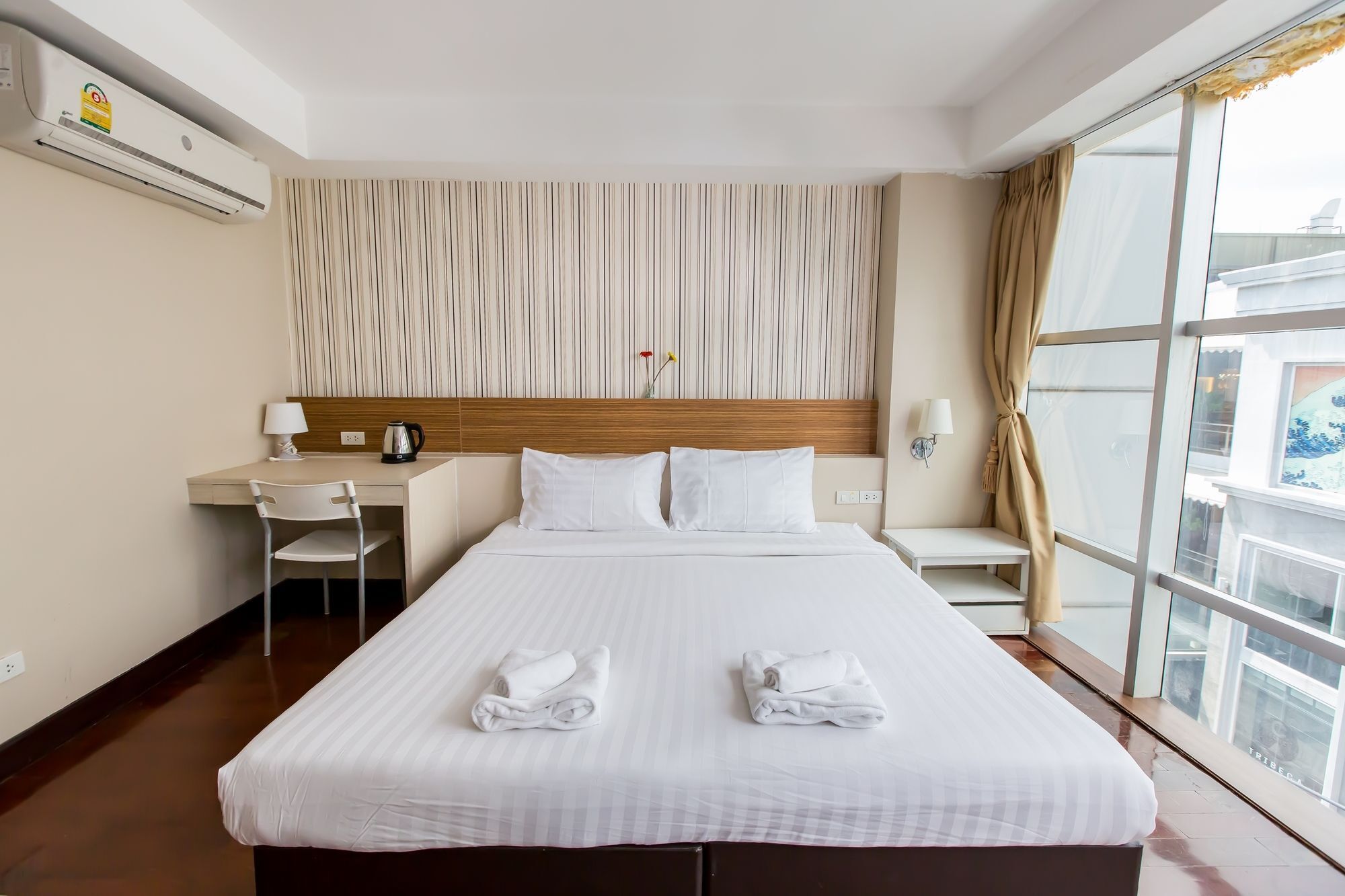 Snooze Hotel Thonglor Bangkok Ngoại thất bức ảnh