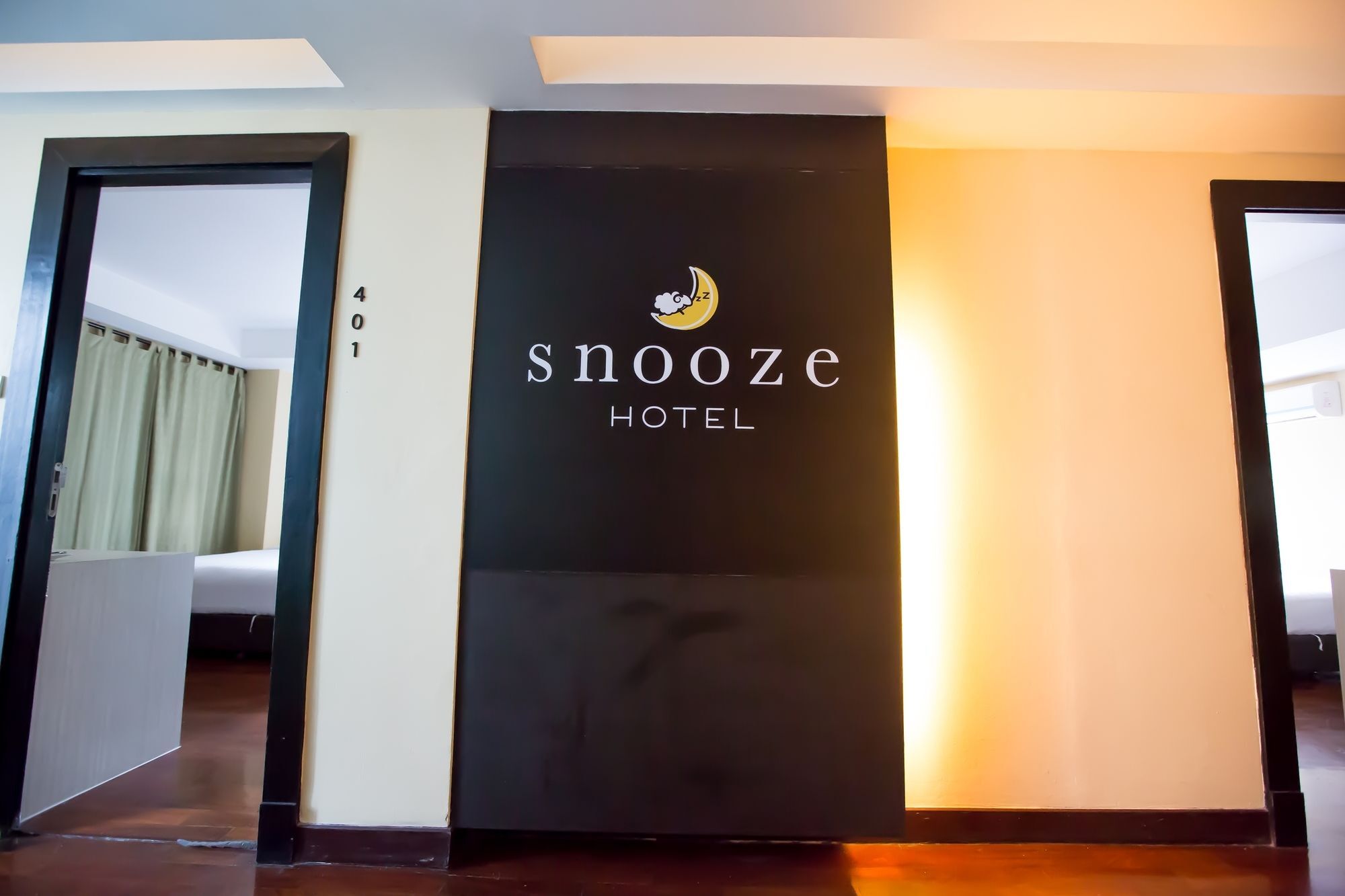 Snooze Hotel Thonglor Bangkok Ngoại thất bức ảnh