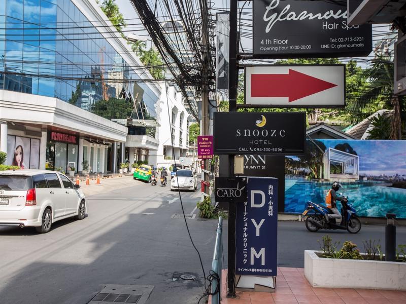 Snooze Hotel Thonglor Bangkok Ngoại thất bức ảnh