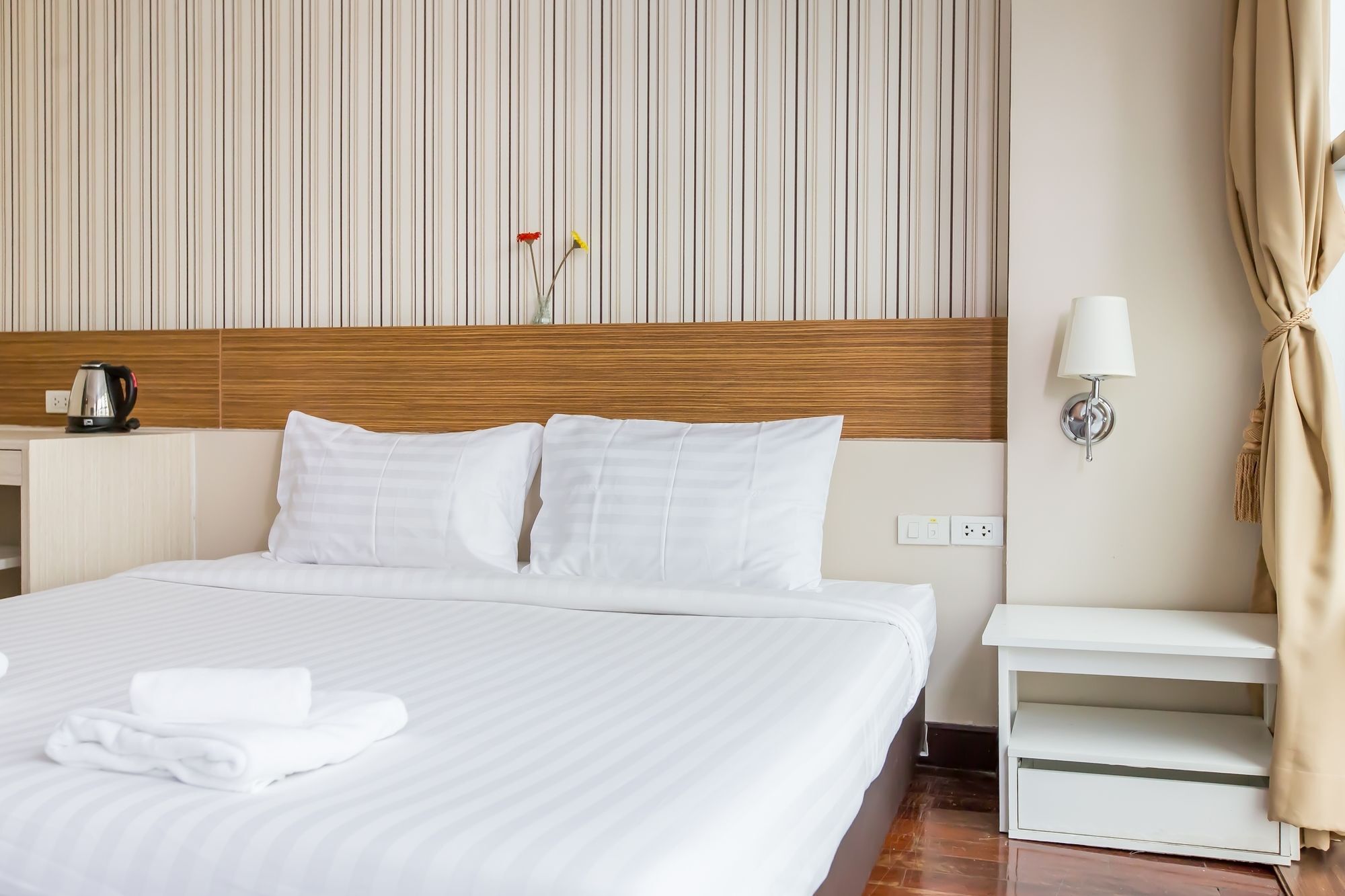 Snooze Hotel Thonglor Bangkok Ngoại thất bức ảnh